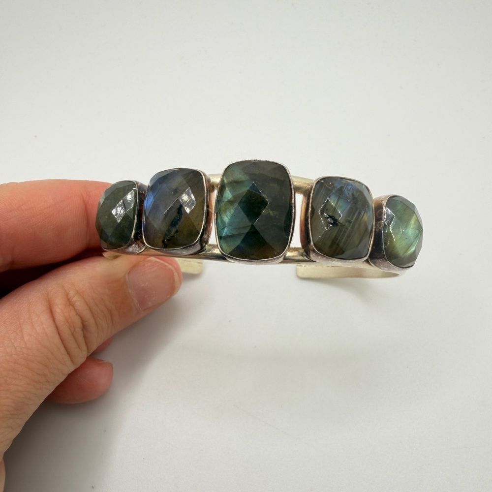 Stunning DTR‎ Jay King faceted , checkerboard, labradorite cuff bracelet in 925!